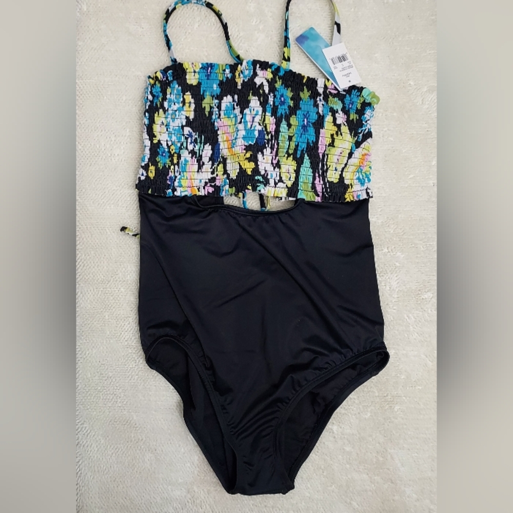 Swimsuit Women Beach Betty One Piece Medium